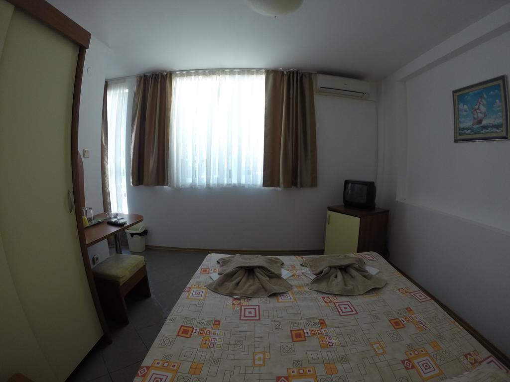 Hotel Filland Sozopol Quarto foto