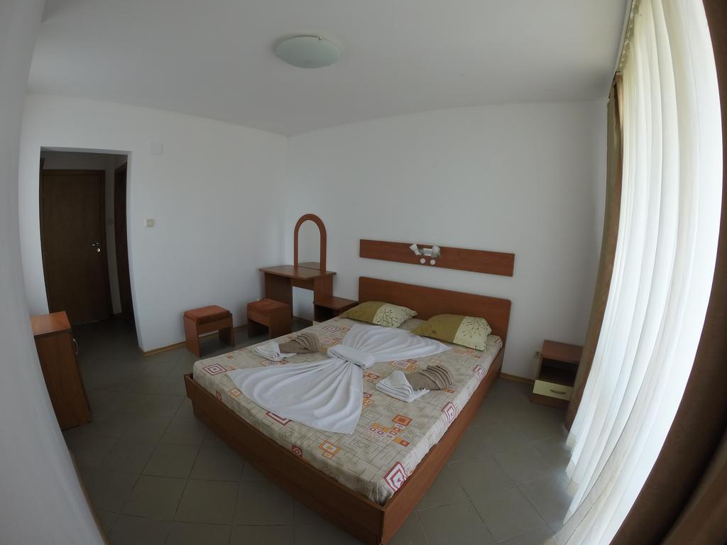 Hotel Filland Sozopol Quarto foto