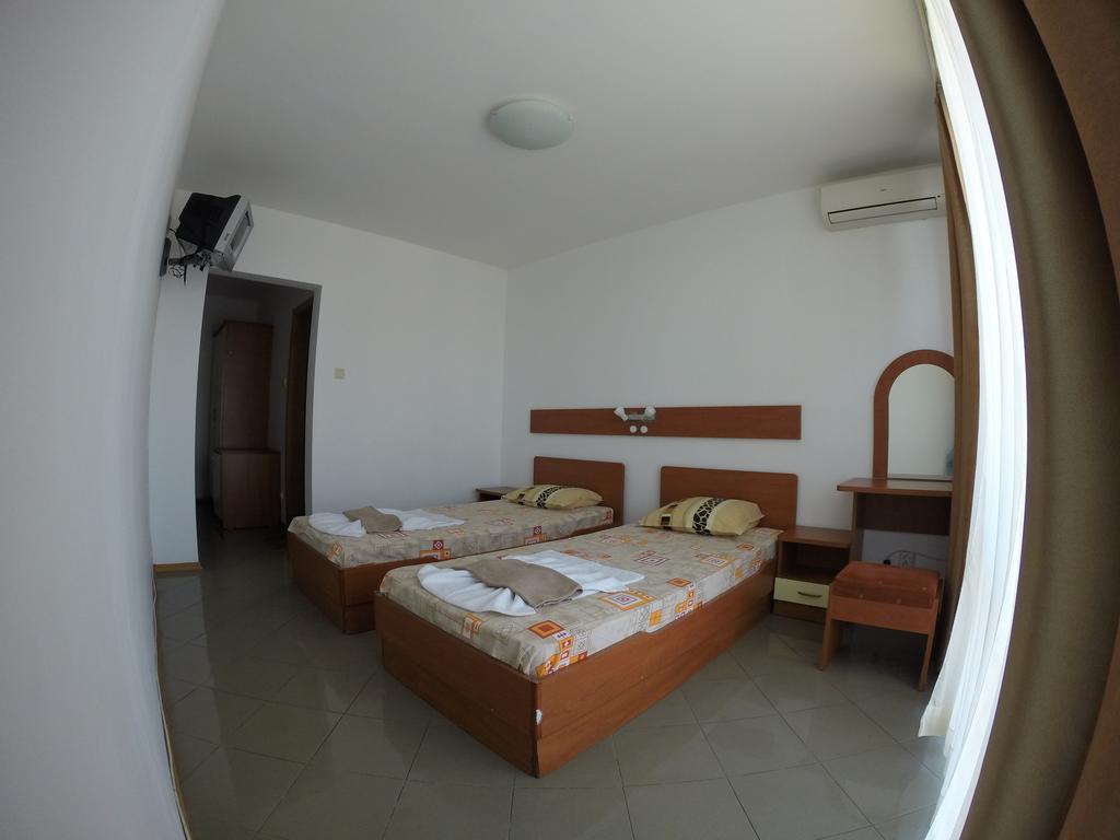 Hotel Filland Sozopol Quarto foto