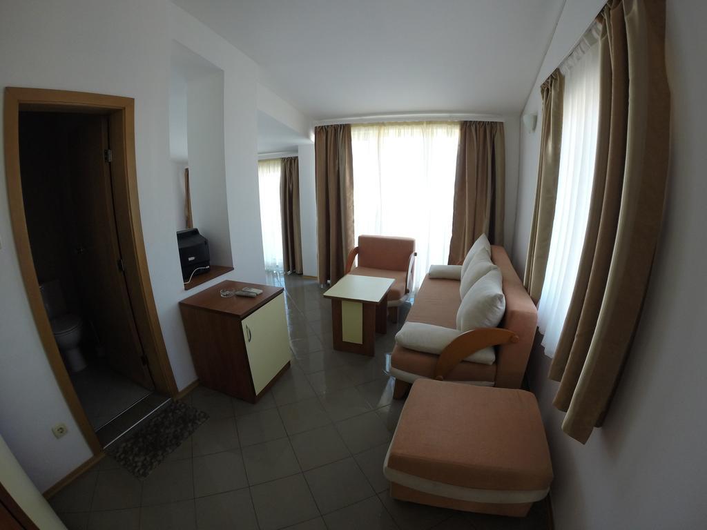 Hotel Filland Sozopol Quarto foto