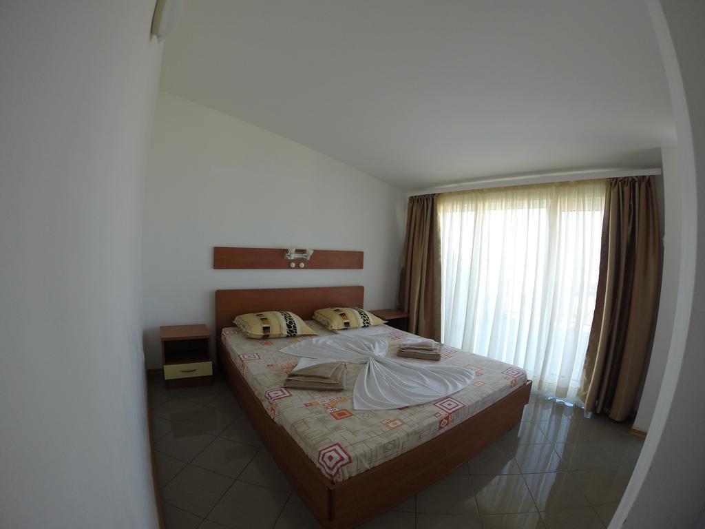 Hotel Filland Sozopol Quarto foto